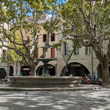 Une chambre à Uzès Exterior foto