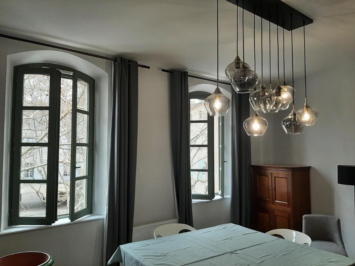 Une chambre à Uzès Exterior foto
